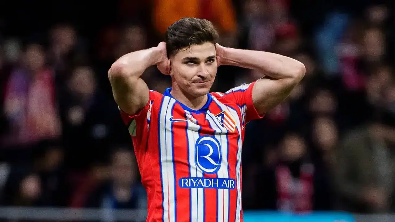خطة أتلتيكو مدريد السرية لمنع انتقال ألفاريز إلى برشلونة